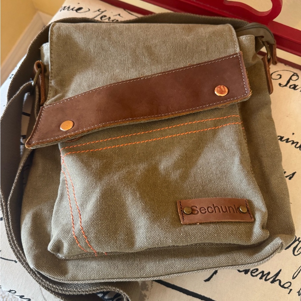 Sechunk Canvas Army Green Messenger Bag Crossbody Bag Purse